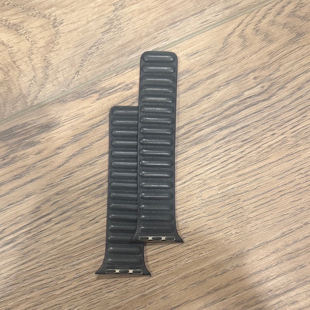 Apple Black Leather Watch Strap Magnetic